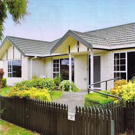 Tui House Villa Taupo Exterior foto