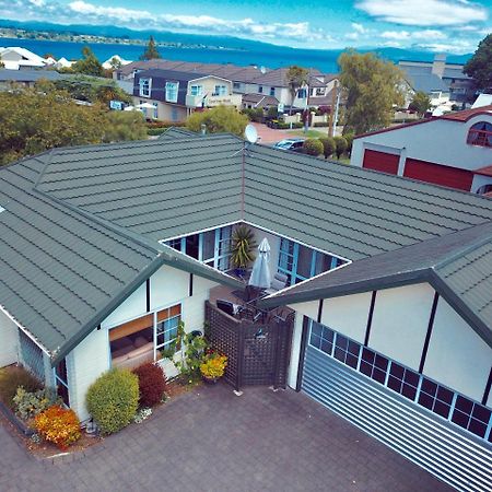 Tui House Villa Taupo Exterior foto